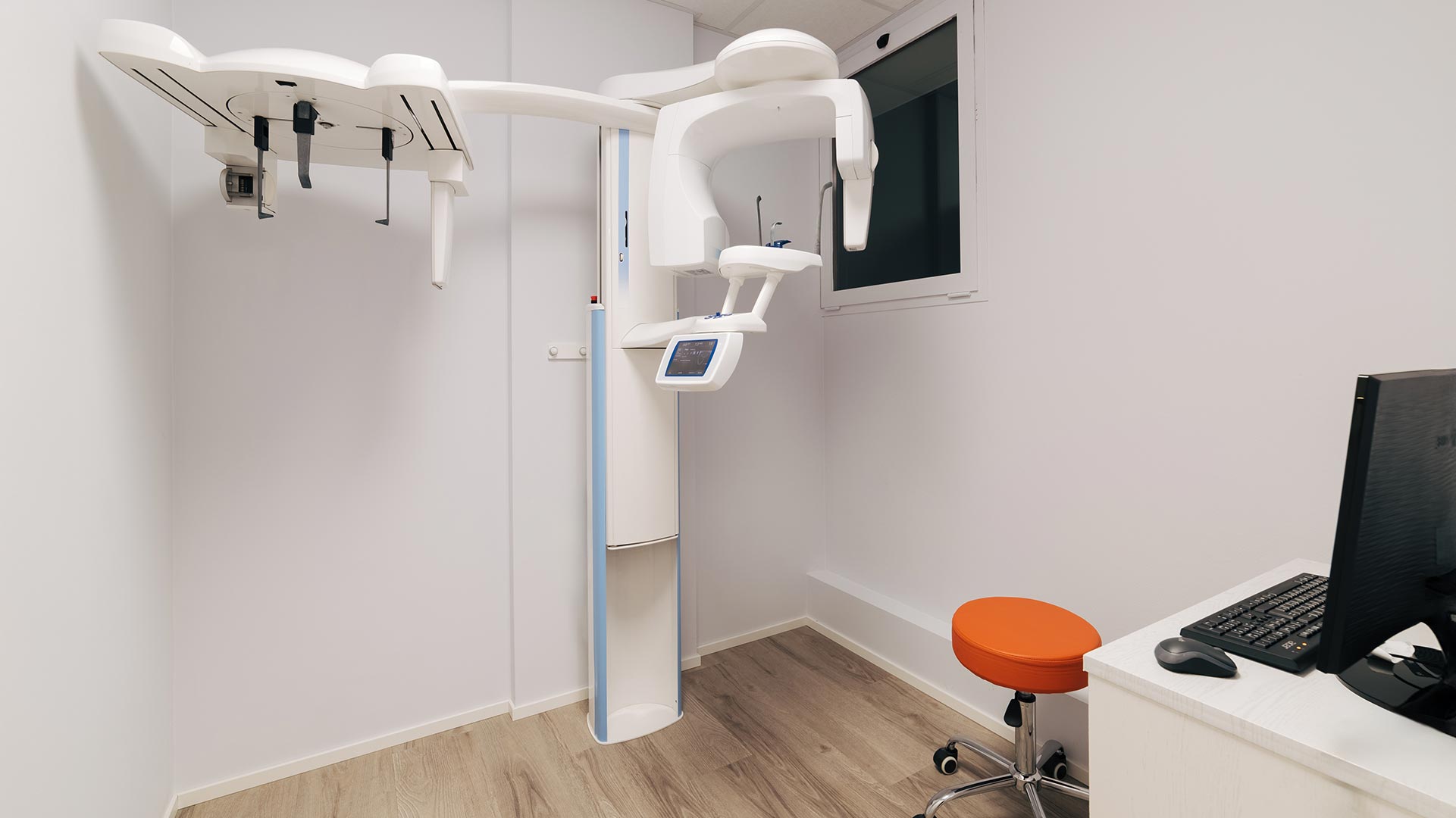 Immagine slider - 3 608 MFL | Studio Dentistico Odontoiatrico a Fossalta di Piave VE